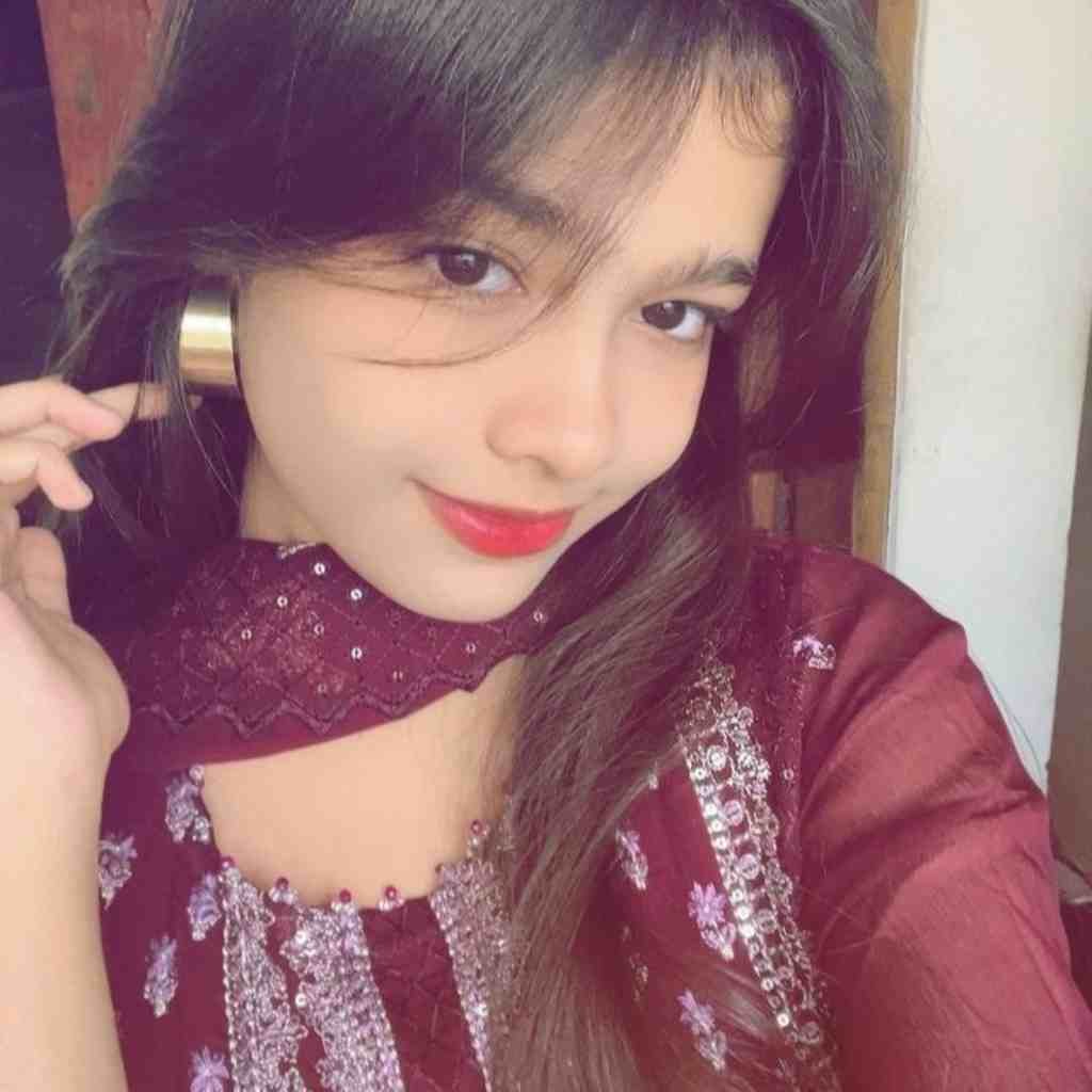 Attitude Instagram DP For Girls