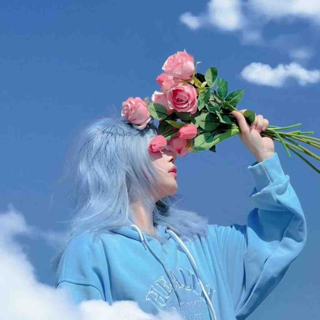 Girl Single WhatsApp DP