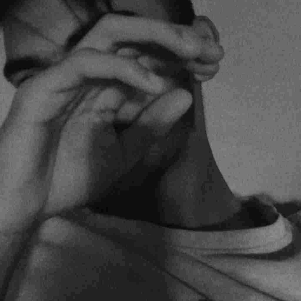 Hidden Face Single Instagram DP Boy