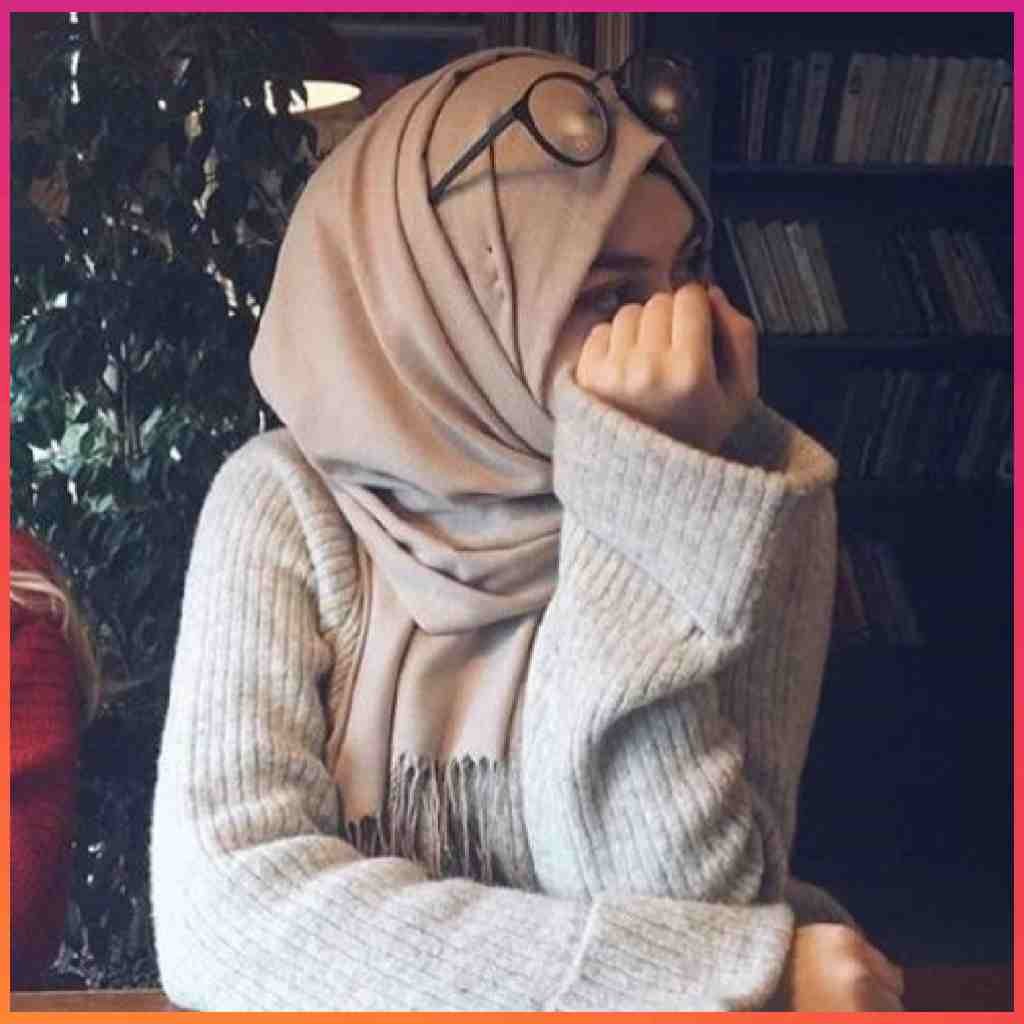 Hijab Girl Hide Face Pic