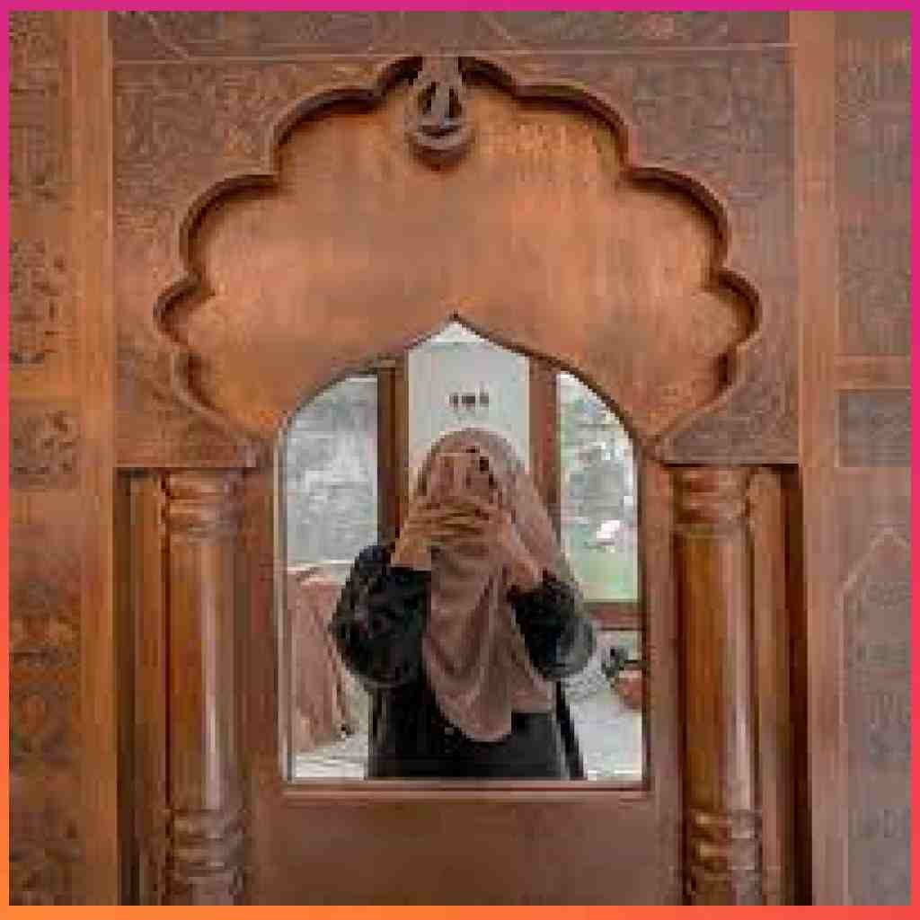 Hijab Girl Hide Face Pic
