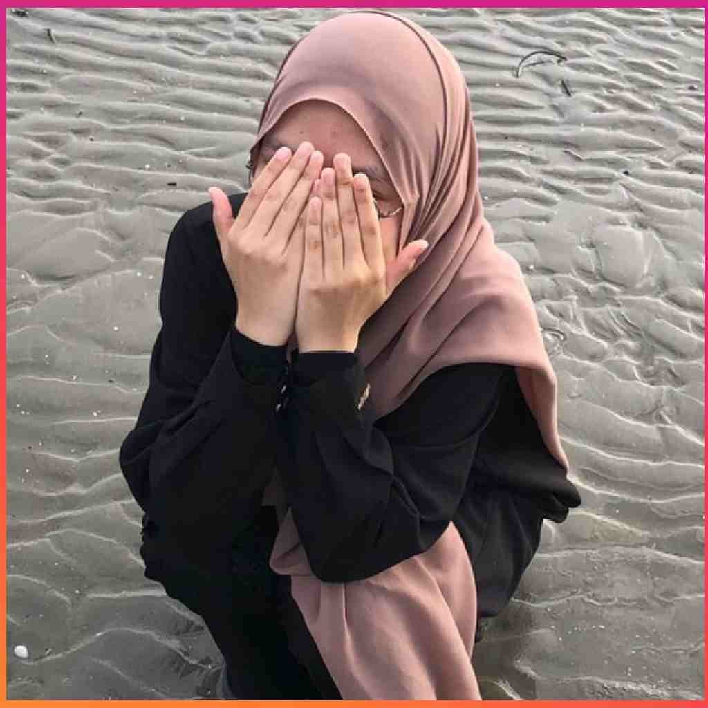 Hijab Girl Hide Face Pic