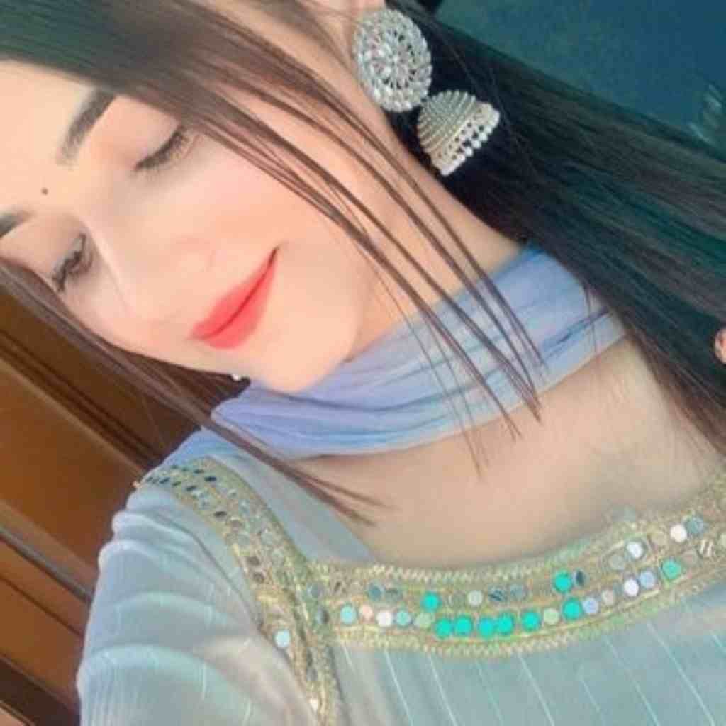 Unique WhatsApp DP for Girls