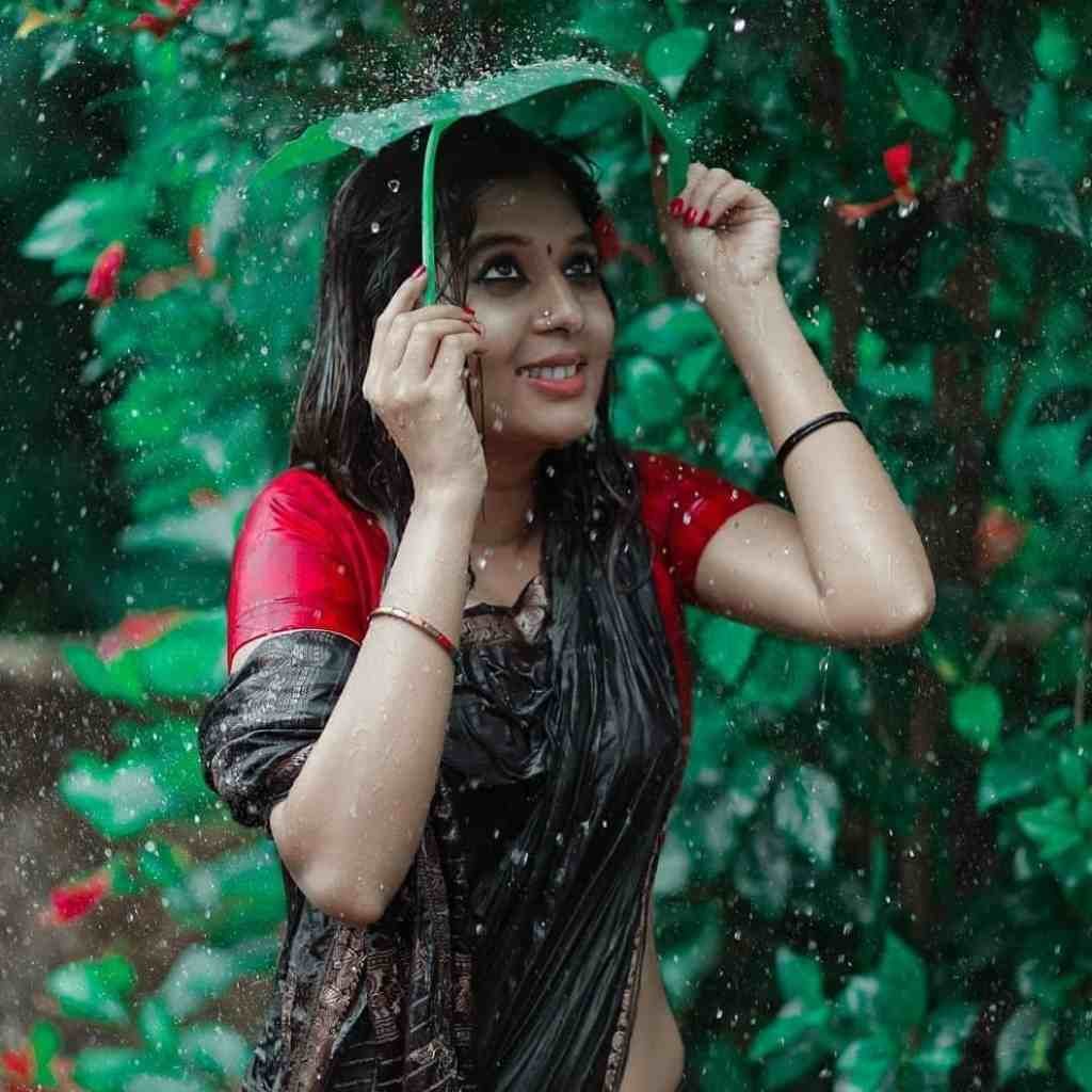 Unique WhatsApp DP for Girls