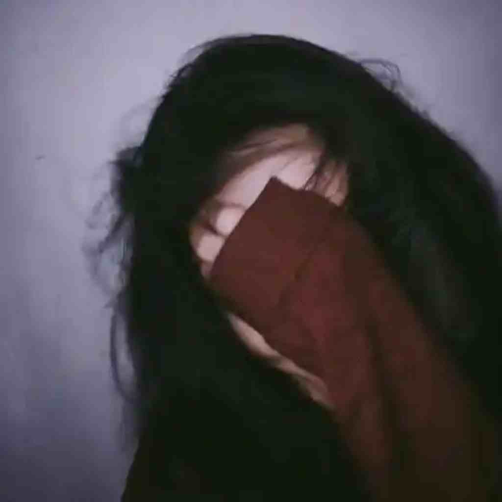 Very Very Sad DP Girl