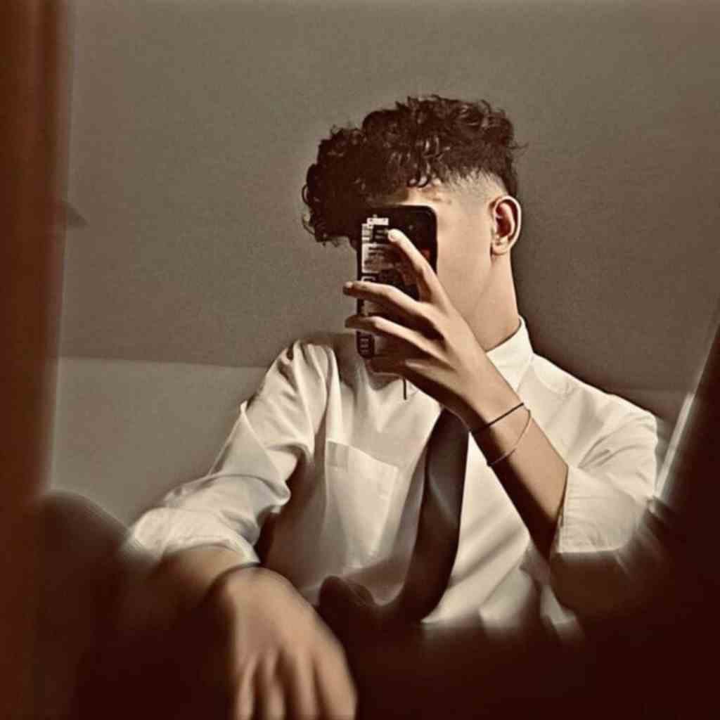 WhatsApp DP for Boys